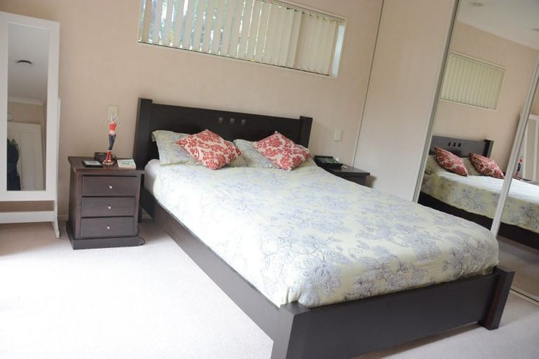 Photo of property in 9 Campile Close, East Tamaki, Auckland, 2016