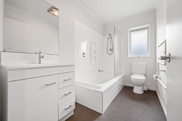 Photo of property in 3 Burford Way, Rolleston, 7615