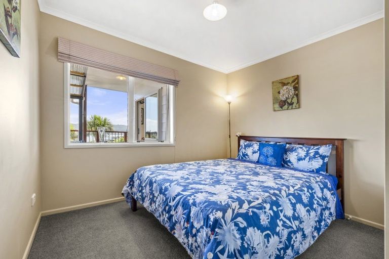 Photo of property in 25 Manukau Road, Raglan, 3225