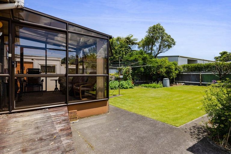 Photo of property in 5 Caplen Street, Hawera, 4610