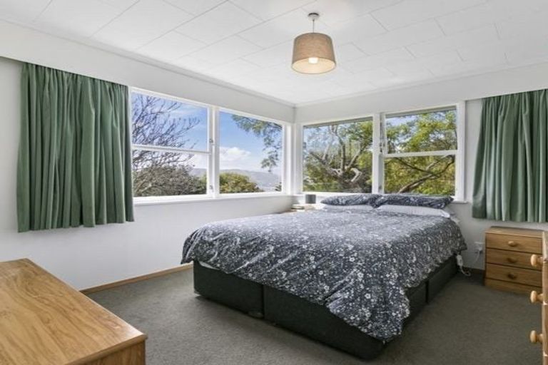 Photo of property in 9 Cedar Street, Maungaraki, Lower Hutt, 5010