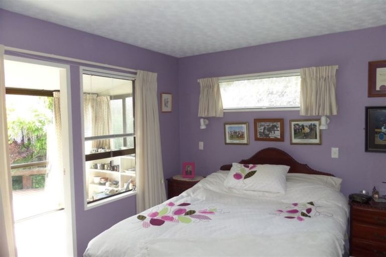 Photo of property in 1/35 Solway Avenue, Ilam, Christchurch, 8041