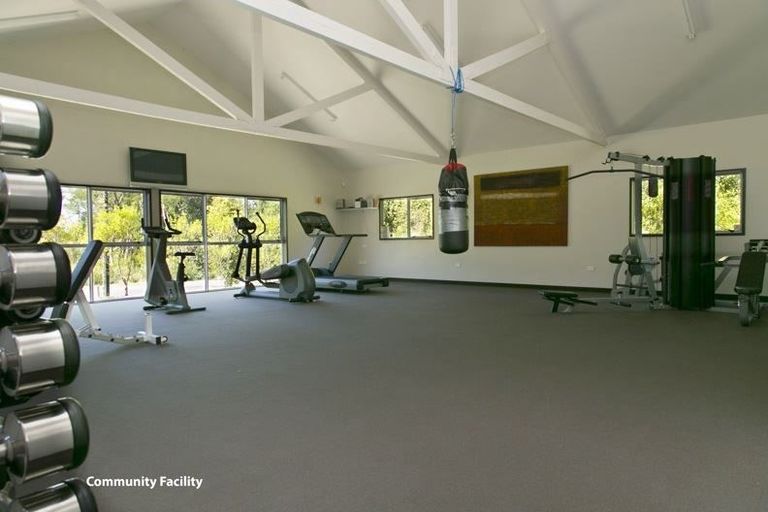Photo of property in 43 Parawera Drive, Acacia Bay, Taupo, 3330