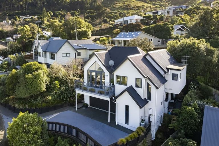 Photo of property in 26b Cornwall Road, Lyttelton, 8082