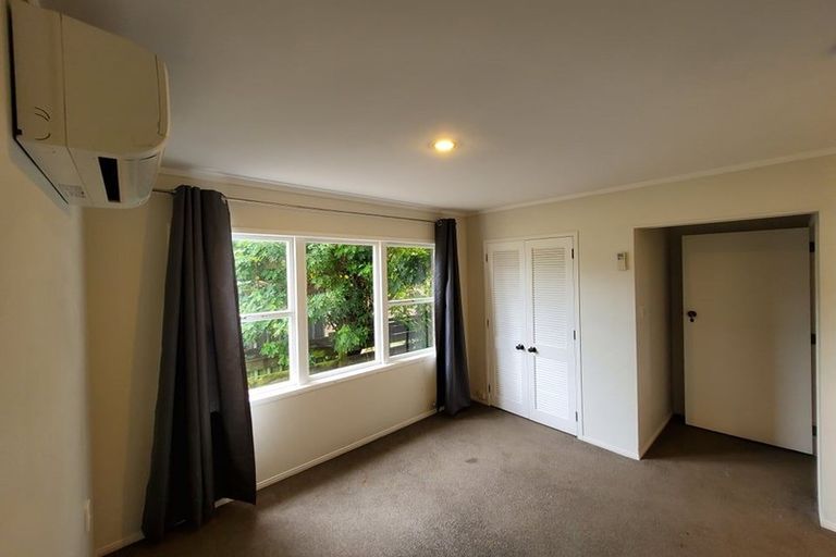 Photo of property in 19 Waimahia Avenue, Weymouth, Auckland, 2103