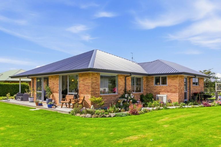 Photo of property in Willowfield Development, 4/80 Formby Street, Outram, 9019