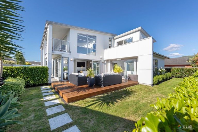 Photo of property in 94b Epuni Street, Epuni, Lower Hutt, 5011