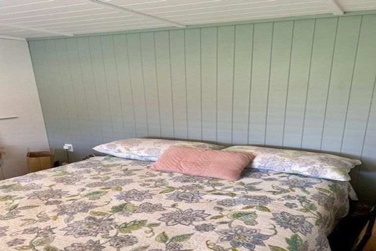 Photo of property in 12e Arrowsmith Road, Waitakere, Auckland, 0782