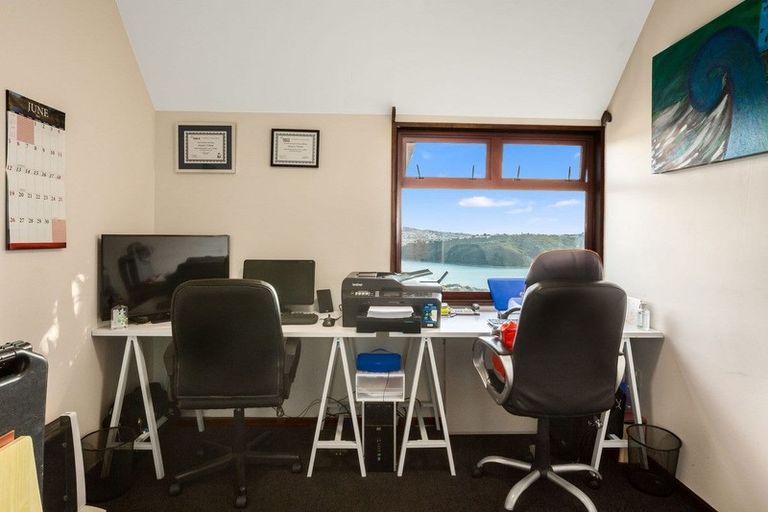 Photo of property in 8 Moray Place, Papakowhai, Porirua, 5024