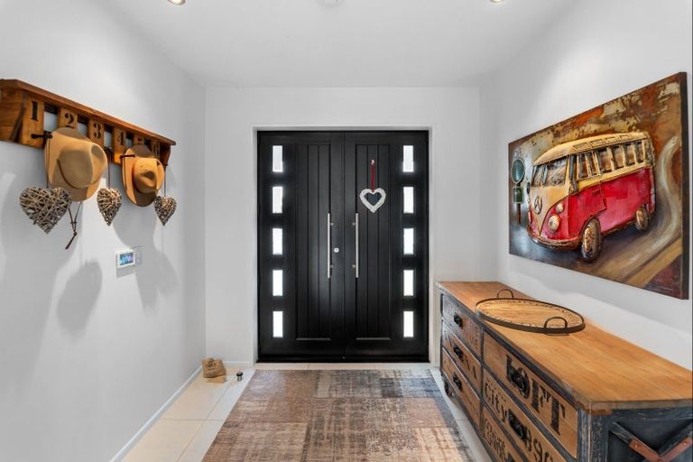 Photo of property in 59 Jacks Drive, West Melton, 7618