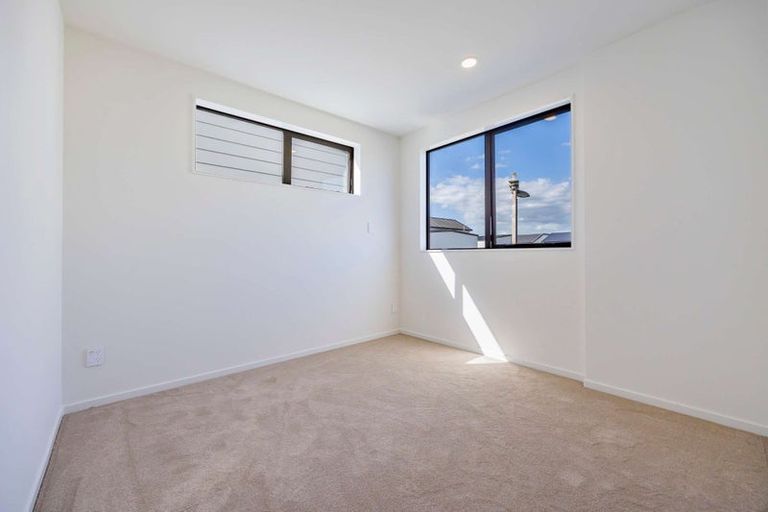 Photo of property in 23b Glynnbrooke Street, Te Atatu South, Auckland, 0610