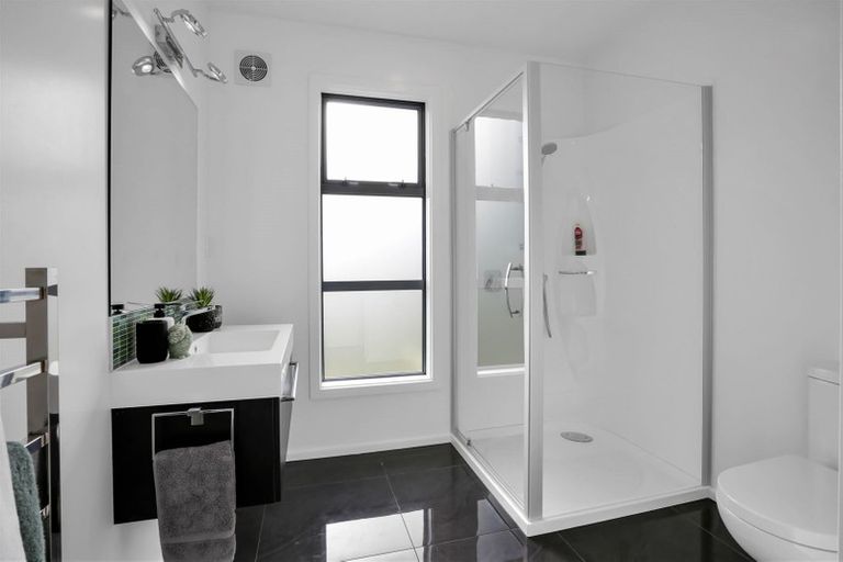 Photo of property in 42 John Burke Drive, Aotea, Porirua, 5024