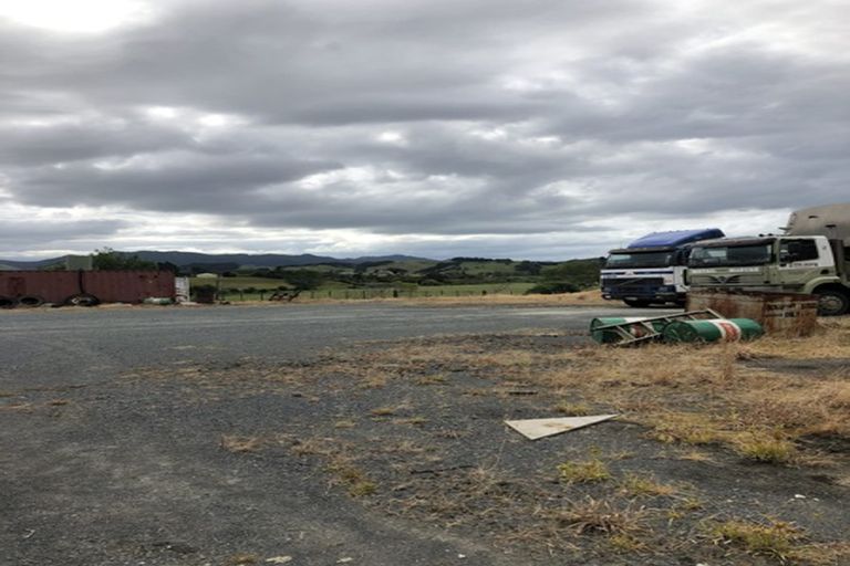 Photo of property in 47 Pukehuia Road, Tangiteroria, 0381