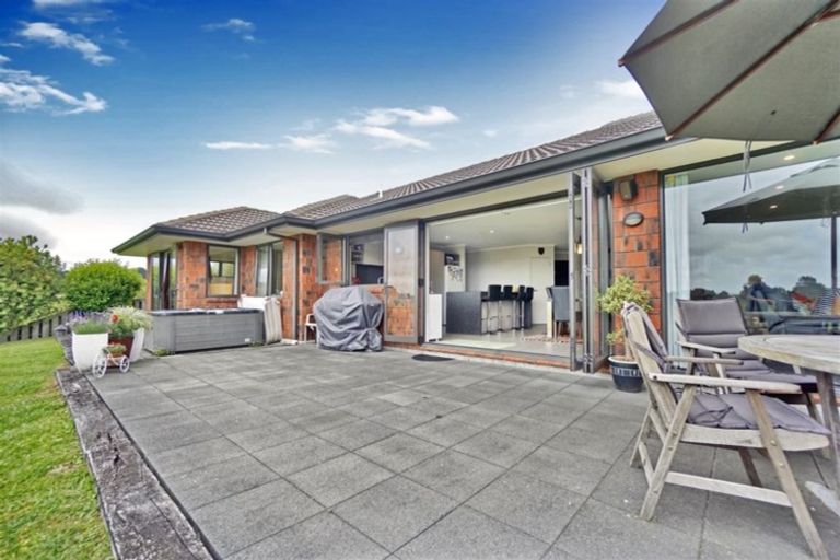 Photo of property in 43 Norm Freeman Drive, Te Puke, 3119