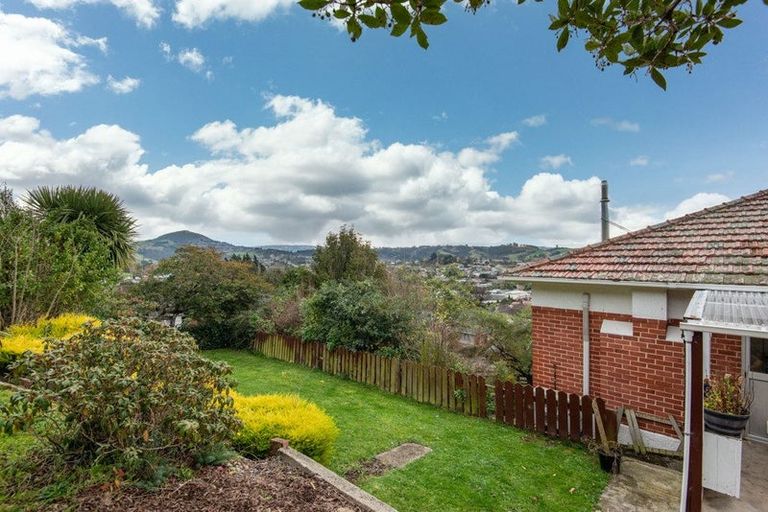 Photo of property in 2a Church Hill Road, Green Island, Dunedin, 9018