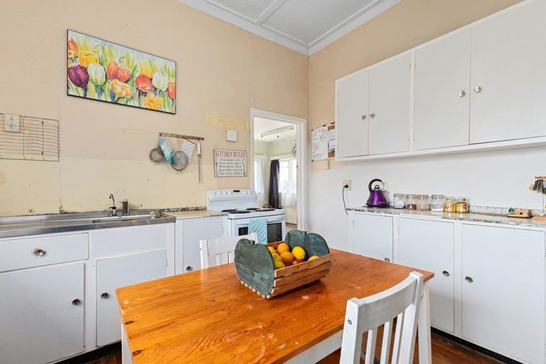 Photo of property in 5 Tui Pa Road, Te Aroha, 3392