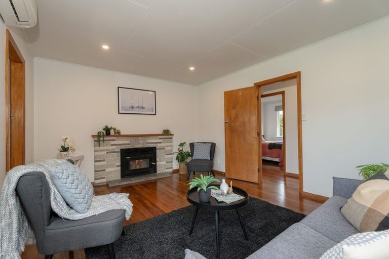 Photo of property in 97 Castor Crescent, Cannons Creek, Porirua, 5024