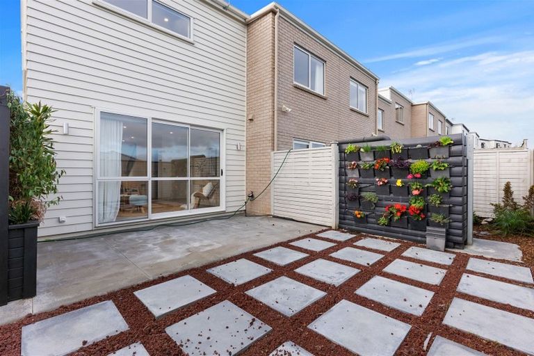 Photo of property in 108 Matairangi Avenue, Totara Heights, Auckland, 2105