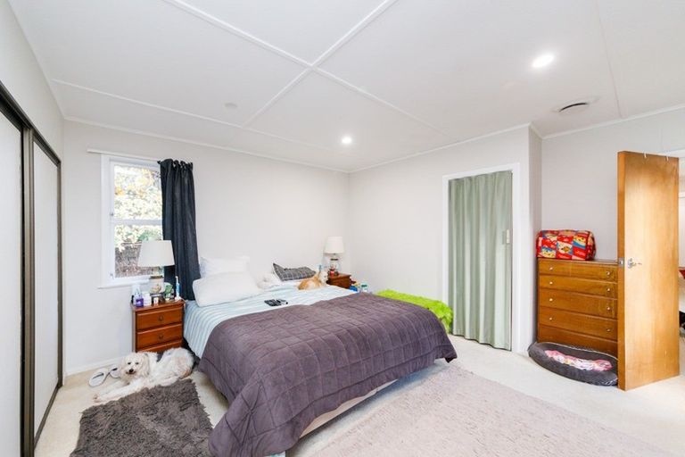 Photo of property in 23 Pahiatua Street, Hokowhitu, Palmerston North, 4410
