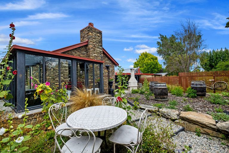 Photo of property in 28 Swindon Street, Ophir, Omakau, 9393