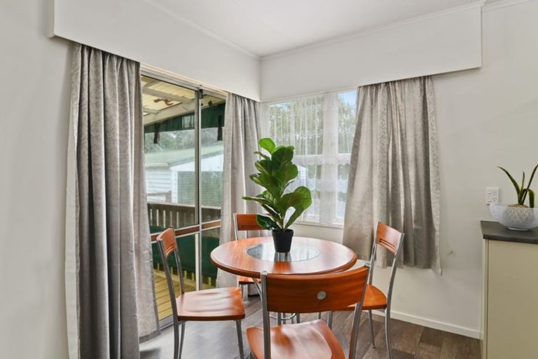 Photo of property in 134 Kawaha Point Road, Kawaha Point, Rotorua, 3010