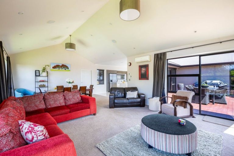 Photo of property in 1058 Mangorei Road, Mangorei, New Plymouth, 4371