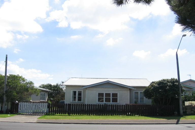 Photo of property in 5 Weka Street, Otahuhu, Auckland, 1062