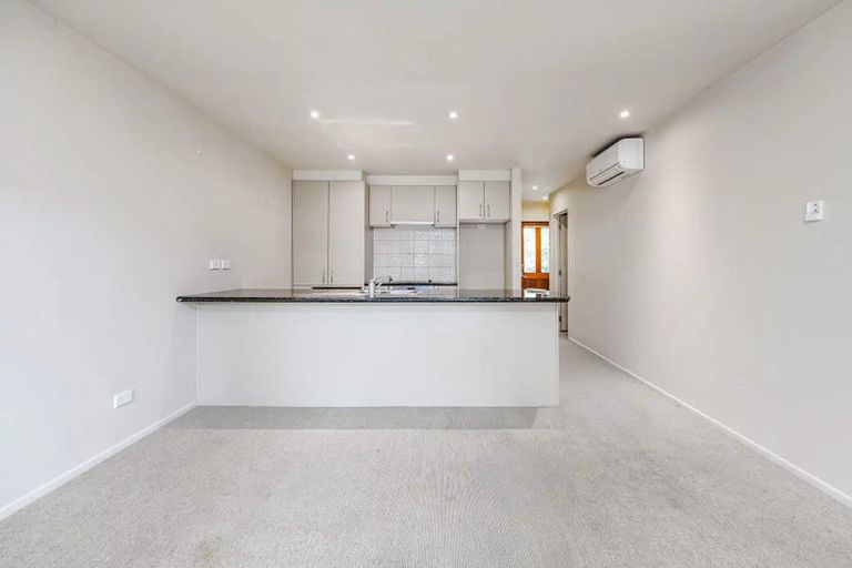 Photo of property in 31/8 Landscape Road, Papatoetoe, Auckland, 2025