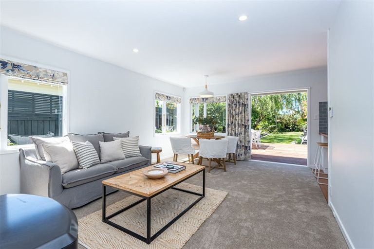 Photo of property in 18 Celia Street, Redcliffs, Christchurch, 8081