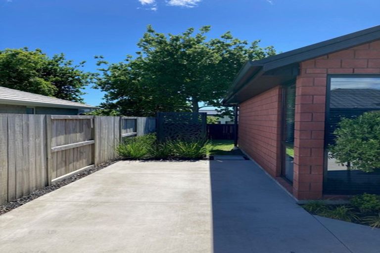 Photo of property in 70 Te Wharo Drive, Papamoa, 3118