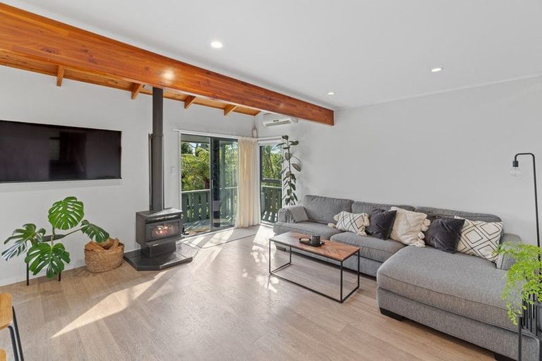 Photo of property in 17 Northfield Road, Waitakere, Auckland, 0816