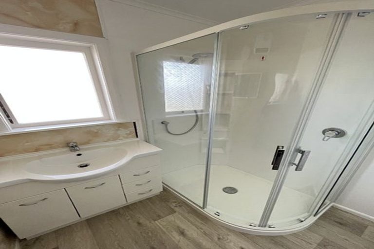 Photo of property in 34 Valentine Street, Papakura, 2110