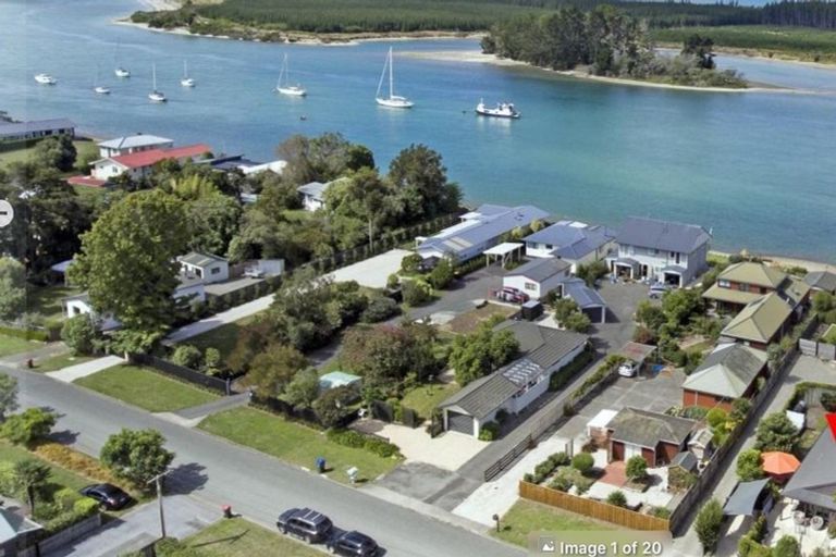 Photo of property in 49a Tahi Street, Mapua, 7005