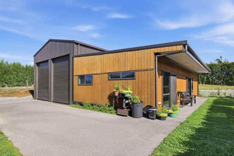 Photo of property in 78a Walker Road East, Aongatete, 3178