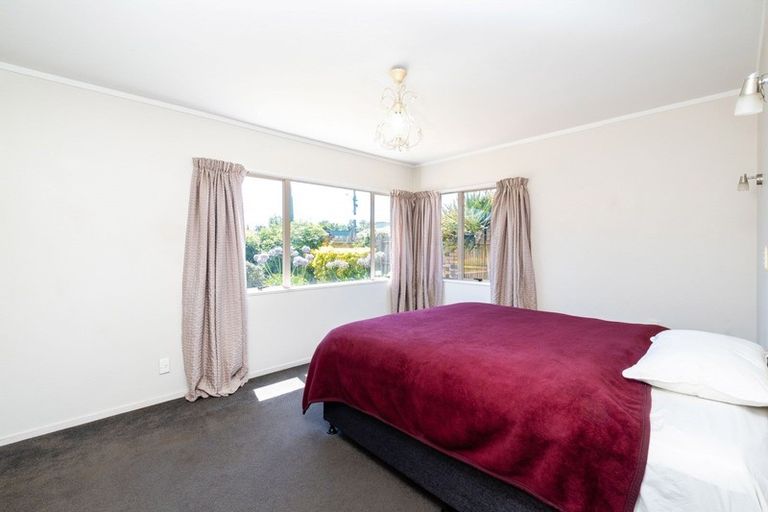 Photo of property in 1/184 Charles Street, Westshore, Napier, 4110