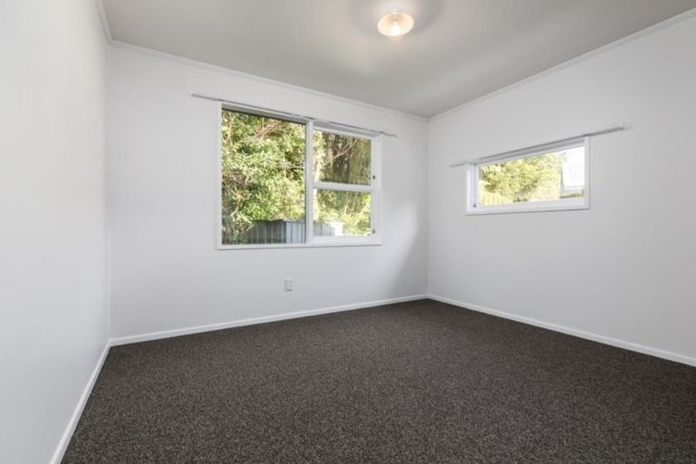 Photo of property in 7 Silverbirch Grove, Churton Park, Wellington, 6037