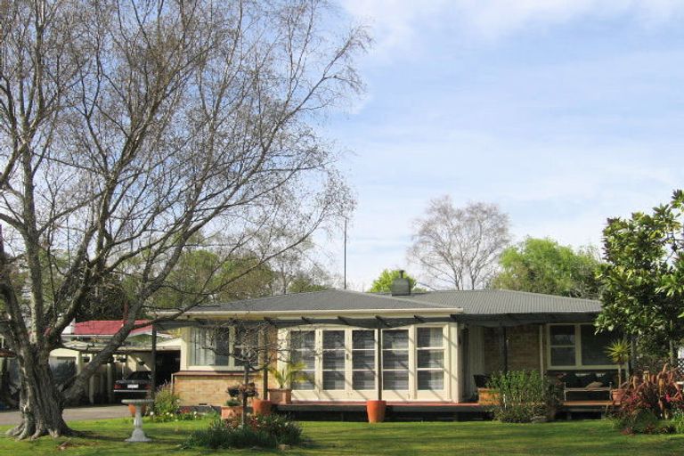 Photo of property in 25 Darroch Street, Fairy Springs, Rotorua, 3015