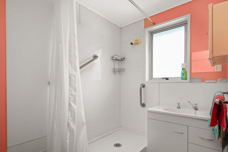 Photo of property in 1 Teviot Street, Roxburgh, 9500