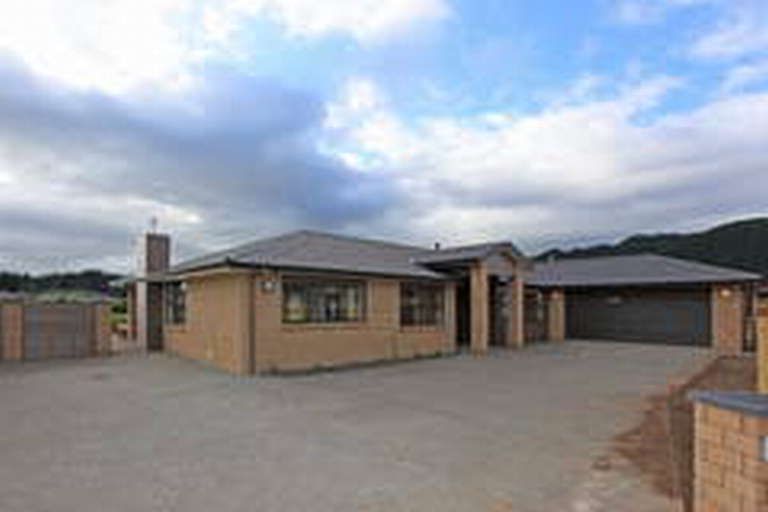 Photo of property in 80 Awatea Avenue, Paraparaumu, 5032