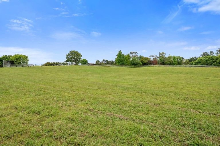 Photo of property in 51 Glenmore Road, Coatesville, Albany, 0793