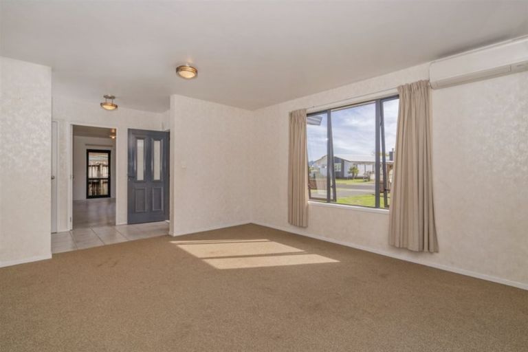 Photo of property in 34 Cholmondeley Crescent, Whitianga, 3510