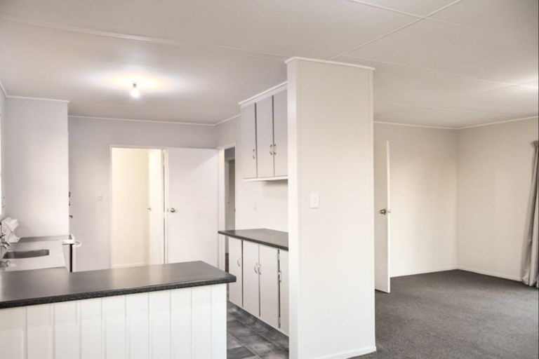 Photo of property in 33 Caernarvon Drive, Flaxmere, Hastings, 4120