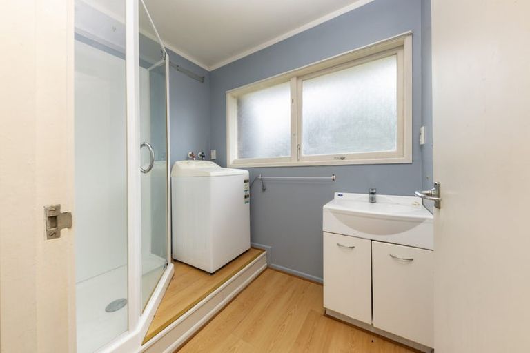 Photo of property in 6/39b Harrington Road, Henderson, Auckland, 0610