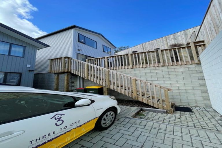 Photo of property in 16b Dianthus Place, Browns Bay, Auckland, 0630