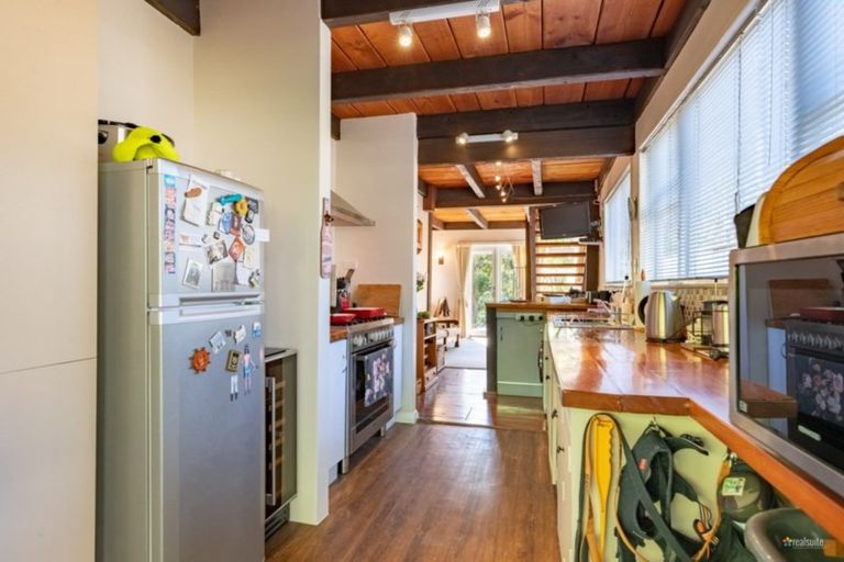 Photo of property in 246 Plateau Road, Te Marua, Upper Hutt, 5018