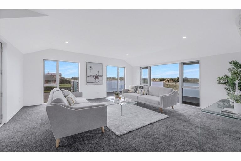 Photo of property in 14 Stout Street, Waimairi Beach, Christchurch, 8083