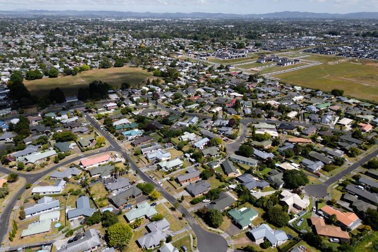 Photo of property in 21 Sarindah Place, Fairview Downs, Hamilton, 3214