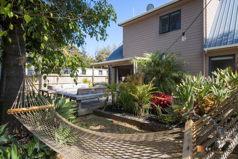 Photo of property in 2 Tuhua Place, Bowentown, Katikati, 3177