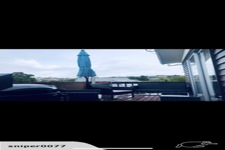 Photo of property in 522 Beach Road, Murrays Bay, Auckland, 0630