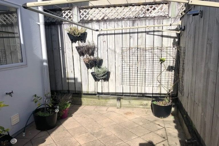 Photo of property in 3/10 Enterprise Drive, Papamoa Beach, Papamoa, 3118